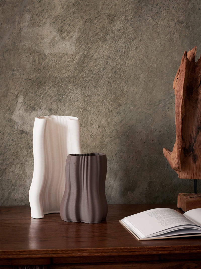 Ferm Living Moire Vase Small - Anthracite