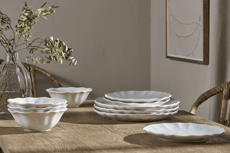 Aruvi Cream Tableware